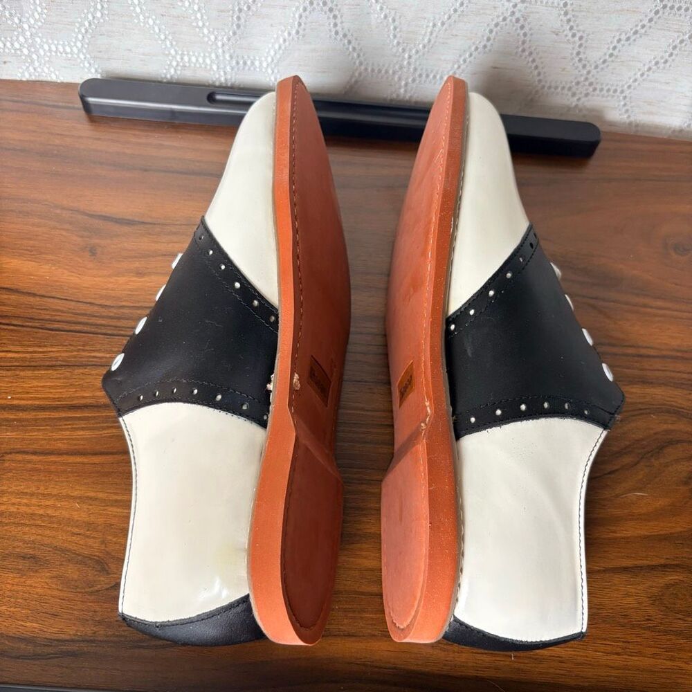 Kesco 5667 Women's 10.5 B Classic Leather White Black Oxford Saddle Shoes NIB